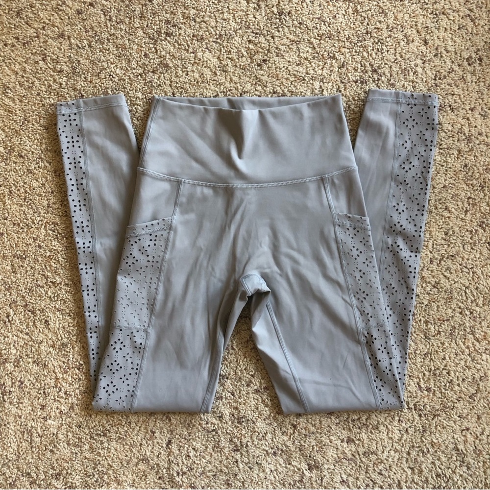 Women's Aerie Comfy Lightweight Gray Athletic Leggings Size Medium